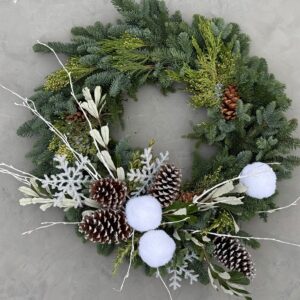 Frosted Wonderland 28" Wreath